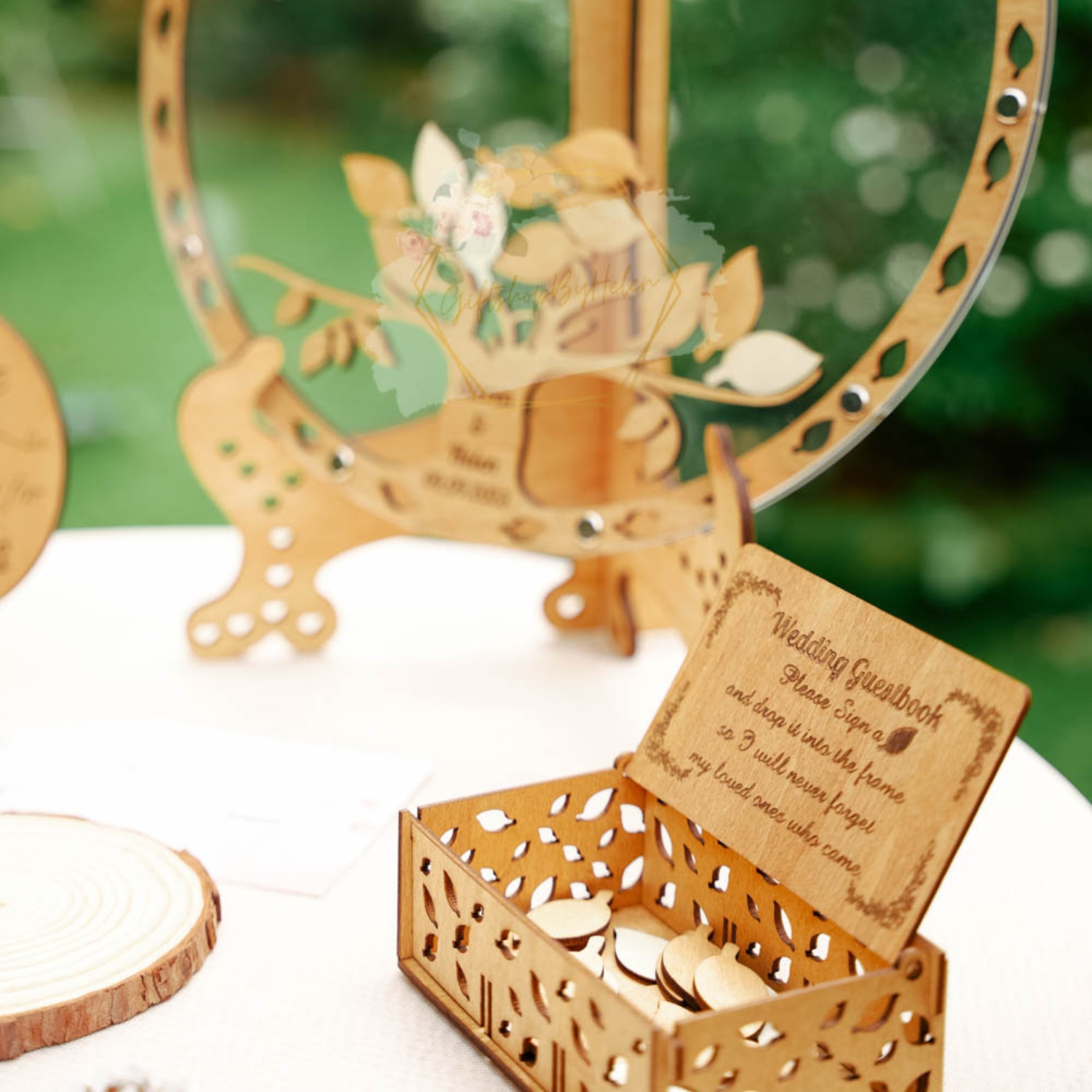 31 Tranh Thả Tim Viền Lá Trong Suốt 2 Mặt Mica